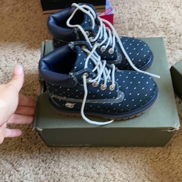 Timberlands - Picture 2 of 4